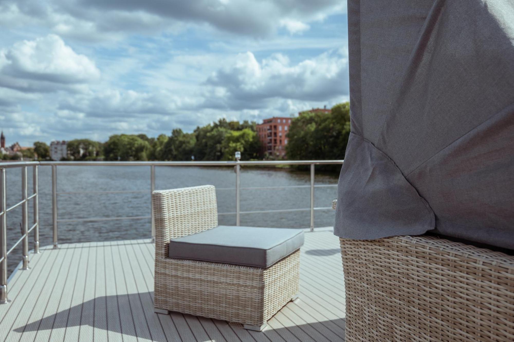 Hotel Nena Hausboot Berlino Esterno foto